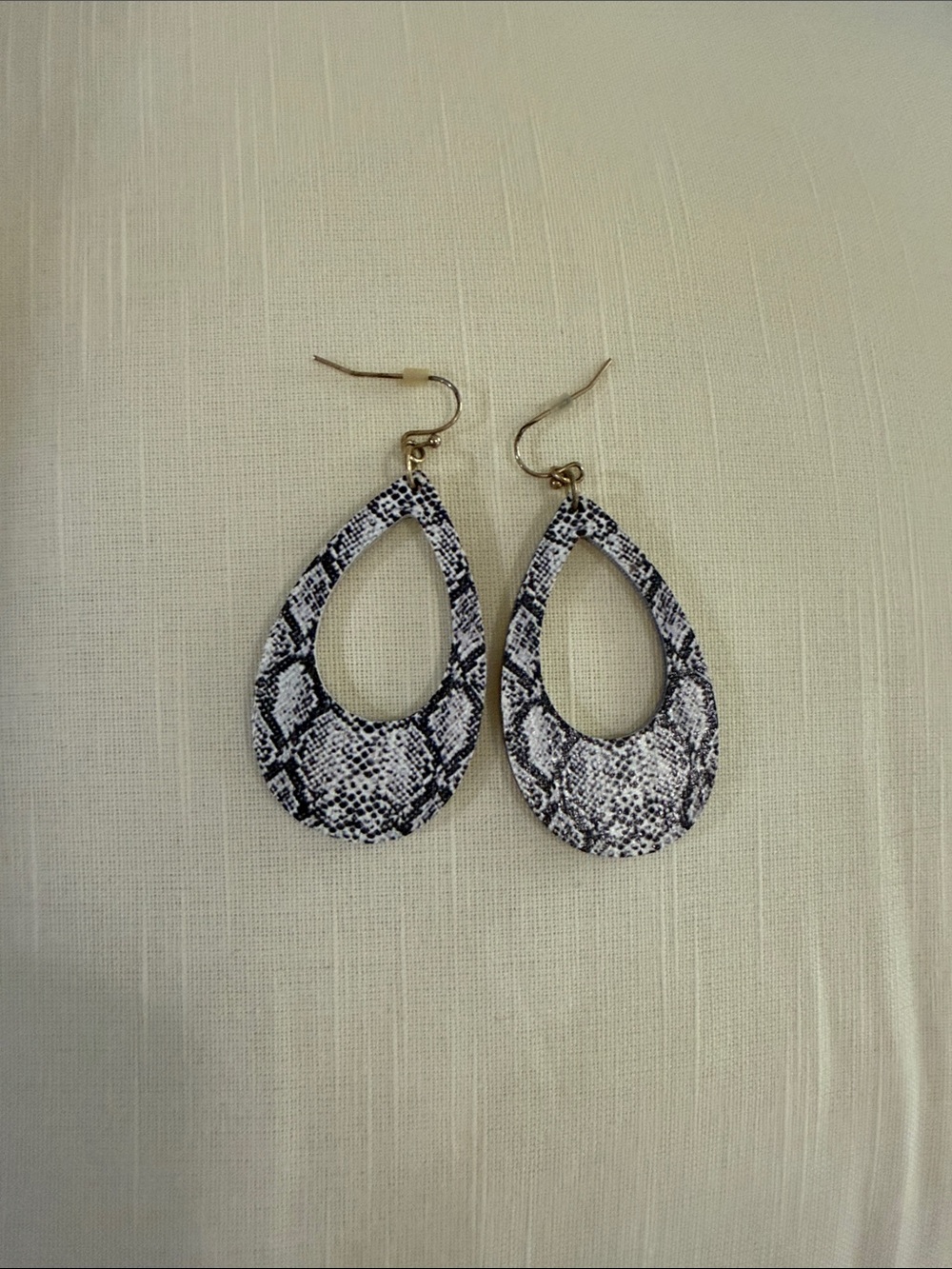 Black & White Snake Print Teardrop Earrings